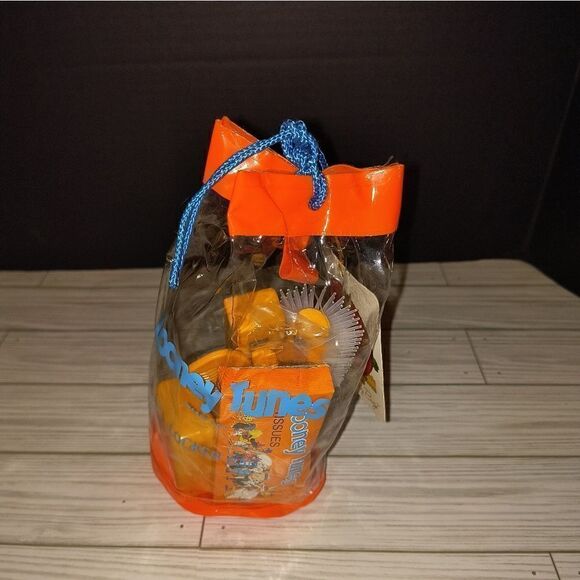 Warner Bros. Other - Warner Bros Looney Tunes Locker Bag Vintage 1989 Bugs Bunny 50th Year